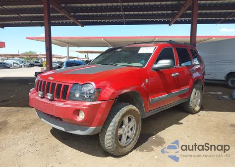 2005 Jeep Grand Cherokee Laredo from USA, damaged, VIN 1J4HR48N05C702898